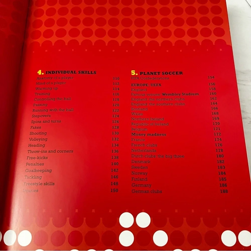 The Soccer Book The Sport The Teams The Tactics The Cups Hard Cover